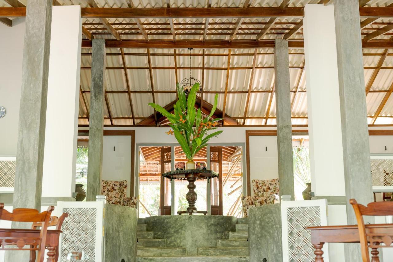Villa Birdlake Hikkaduwa Esterno foto