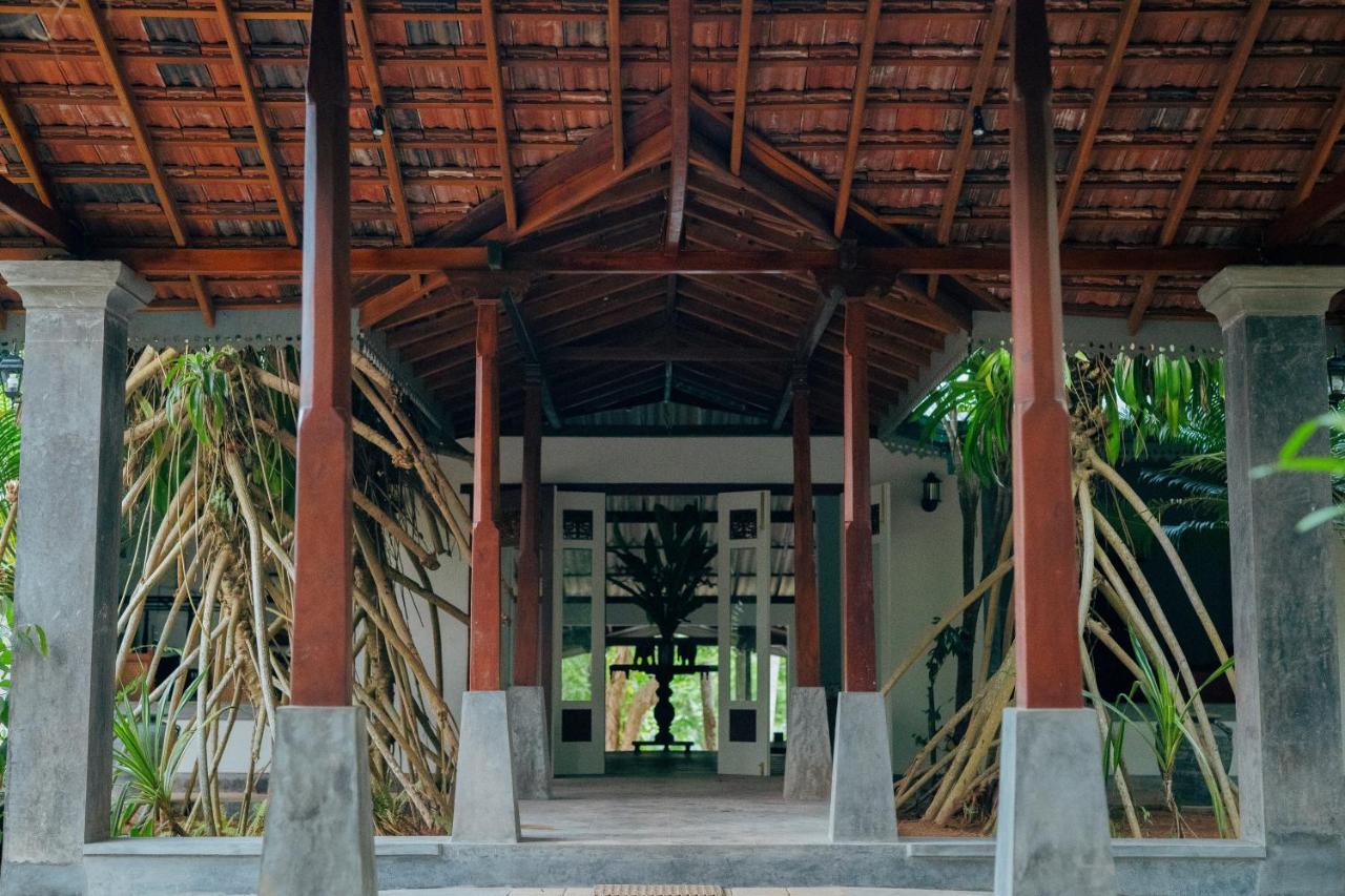 Villa Birdlake Hikkaduwa Esterno foto